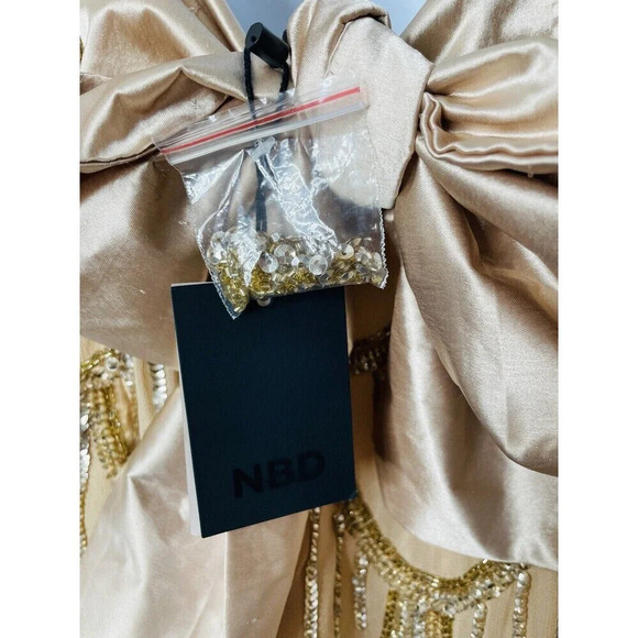 NBD Revolve Tristan Mini Dress XS Sequin Scalloped Hem Bow Delicate Regal Gold - Picture 4 of 13